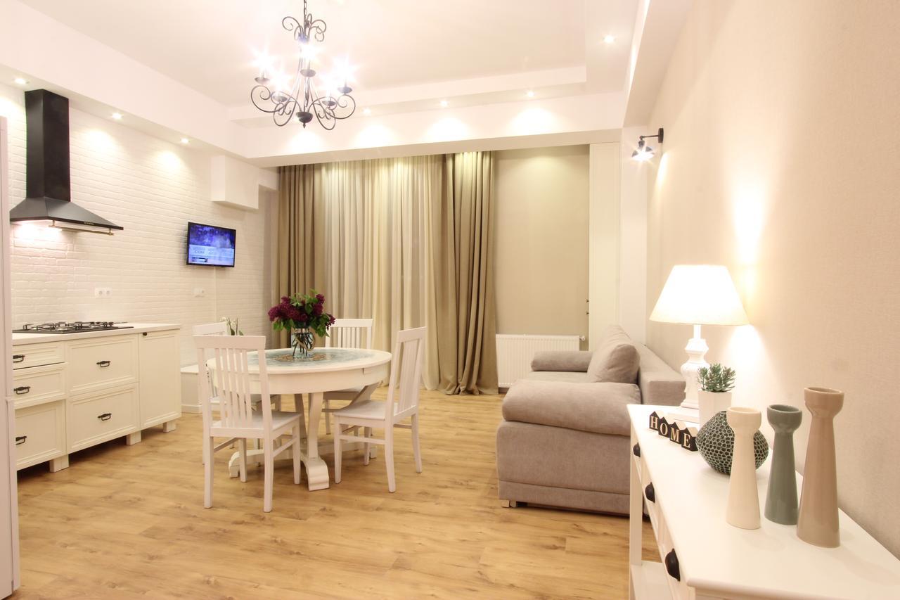 New Apartment In Old Tbilisi Exteriör bild