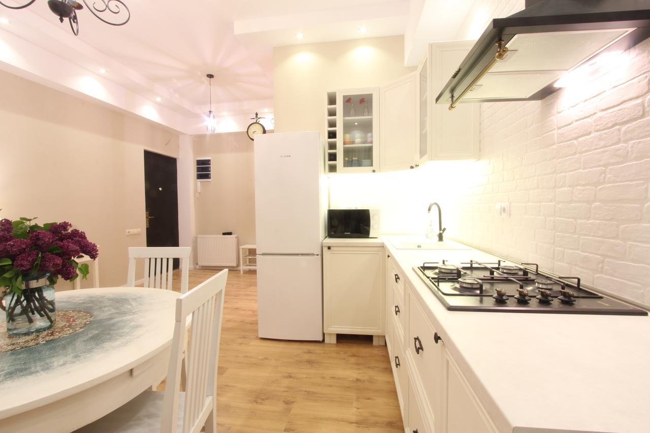 New Apartment In Old Tbilisi Exteriör bild